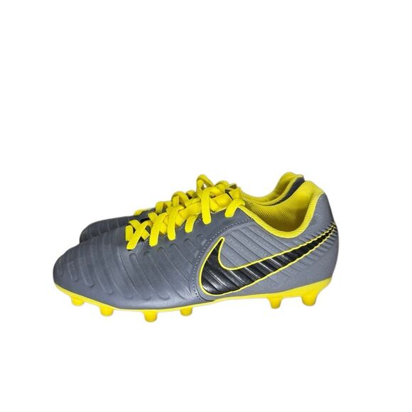 NIKE Tiempo Soccer Cleats SIZE 5.5 YOUTH GRAY/YELLOW AO2300-070 Football - Picture 2 of 8